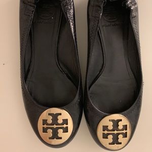 Navy blue Tory Burch flats